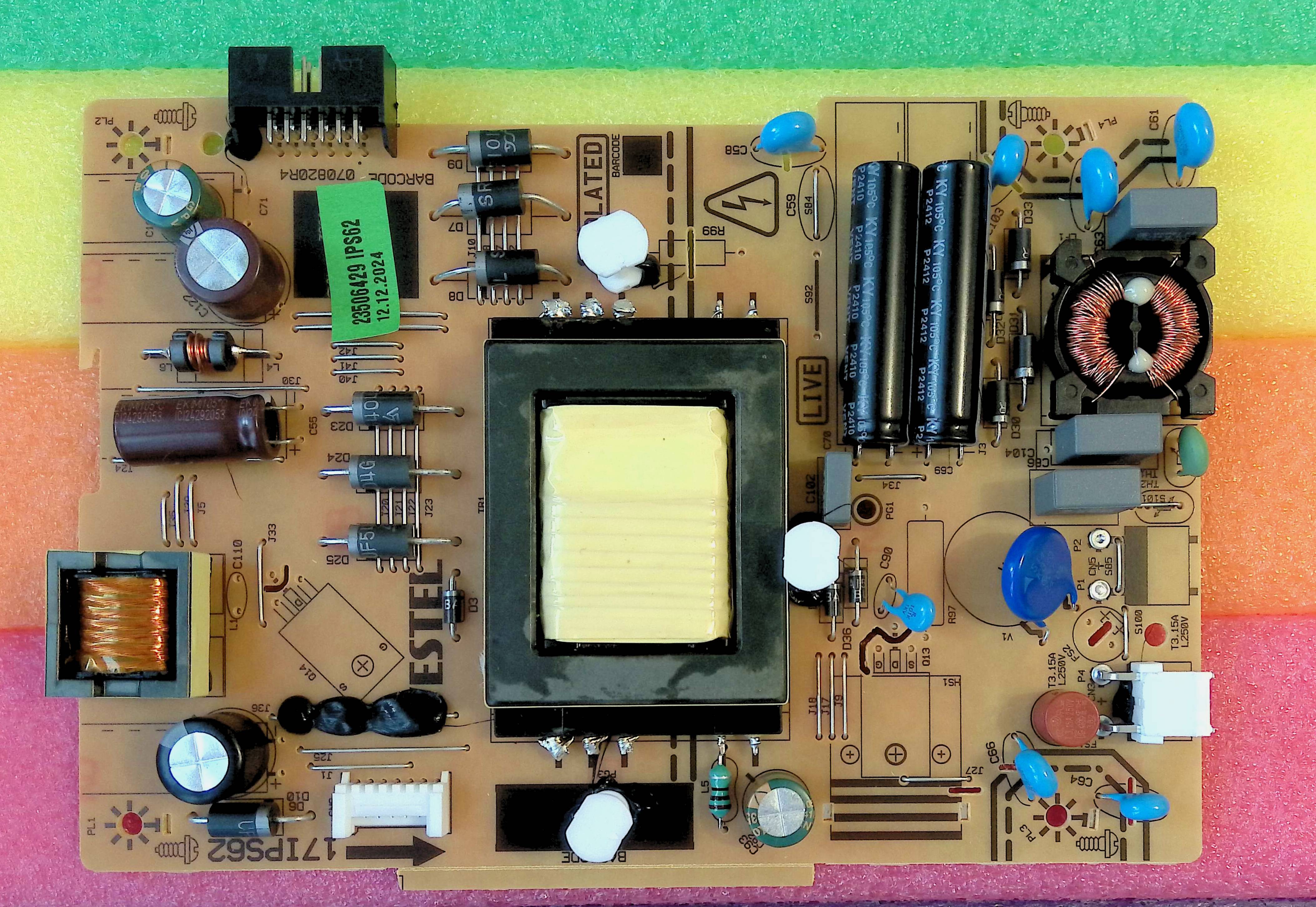 17IPS62 32" 400mA - pozitia GB105 GB107