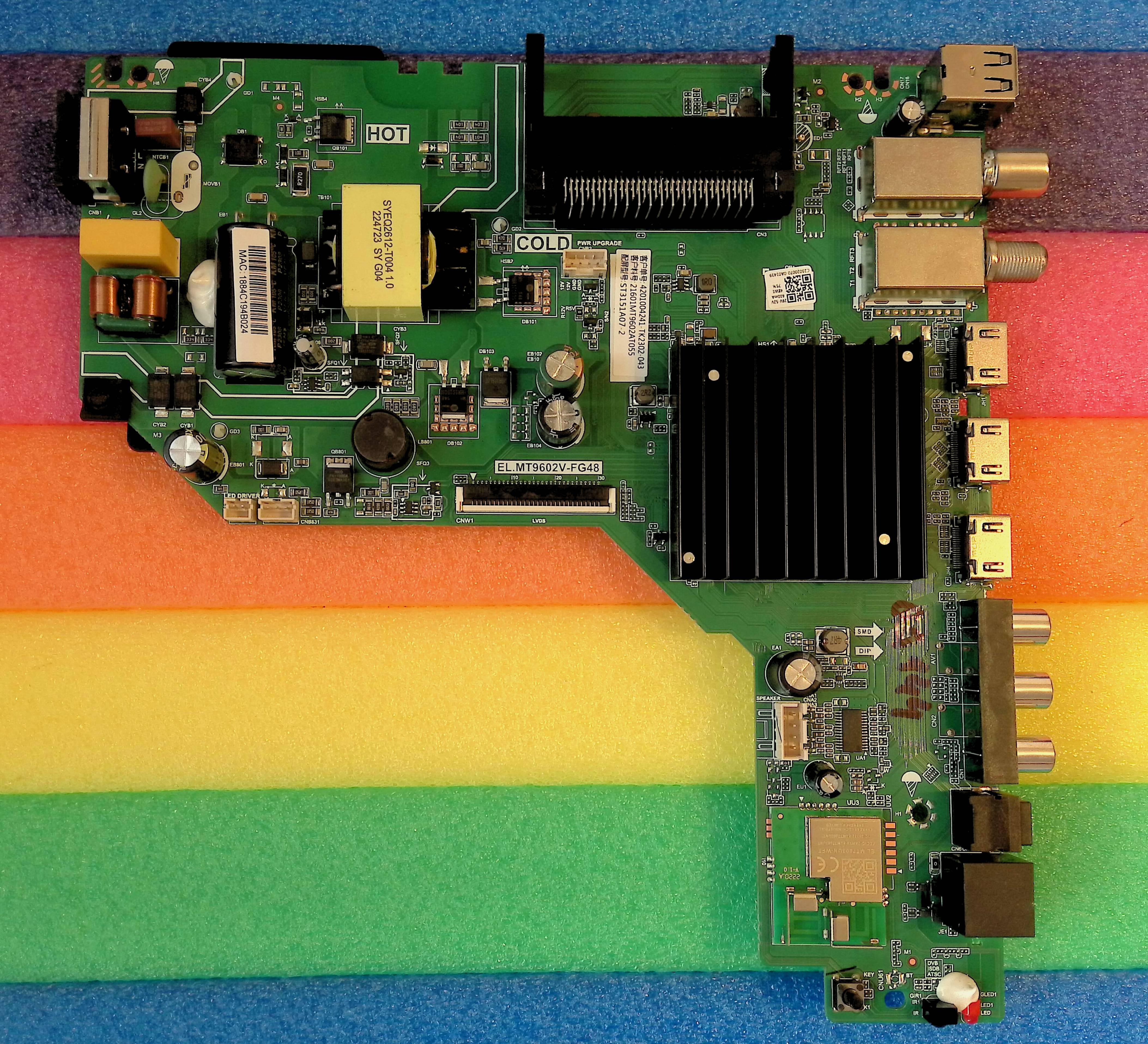 EL.MT9602V-FG48 = TPD.MT9602.PB768 (T) - pozitia PX520 GG144