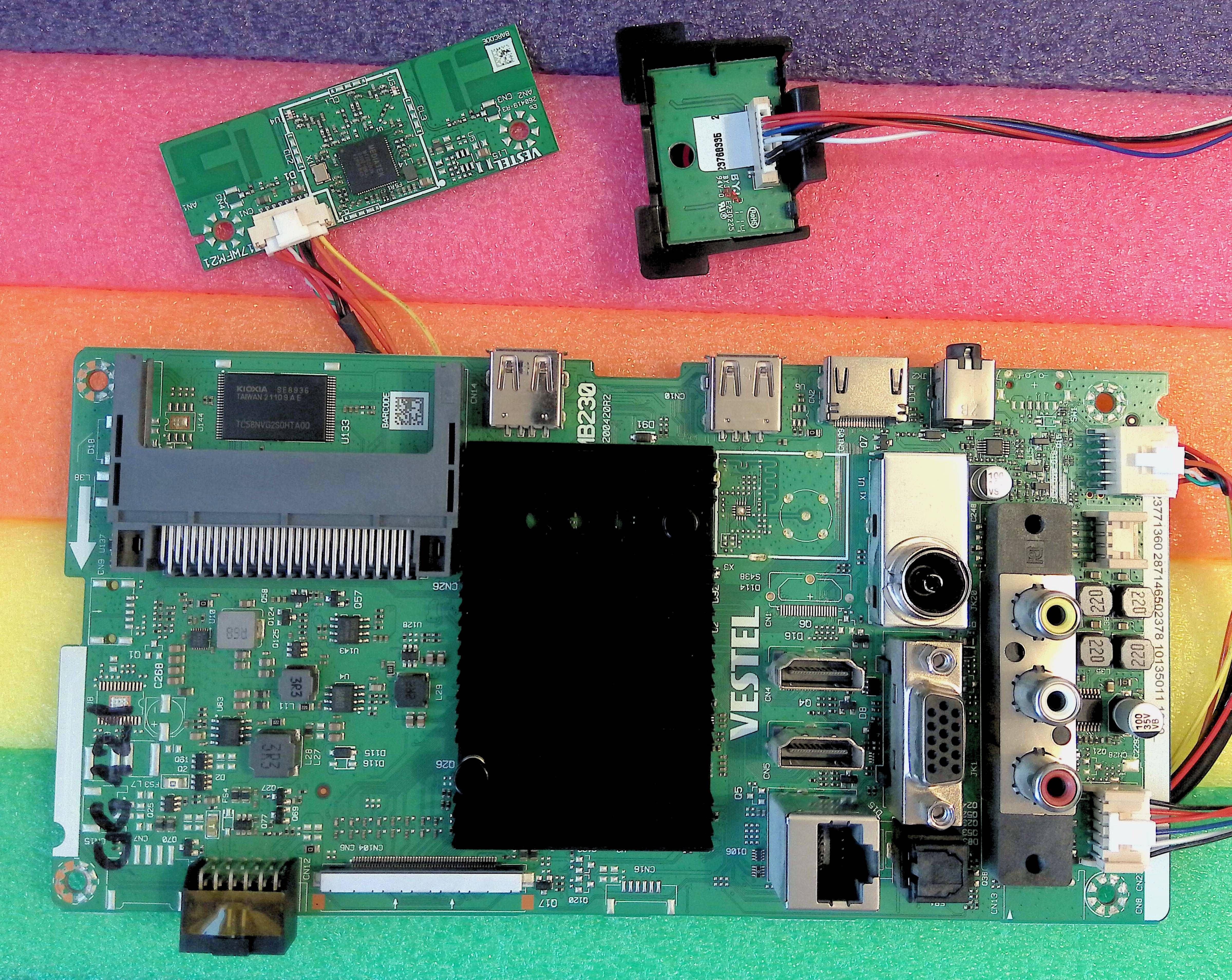 17MB230 SMART 4K + 17WFM21 - pozitia GG121