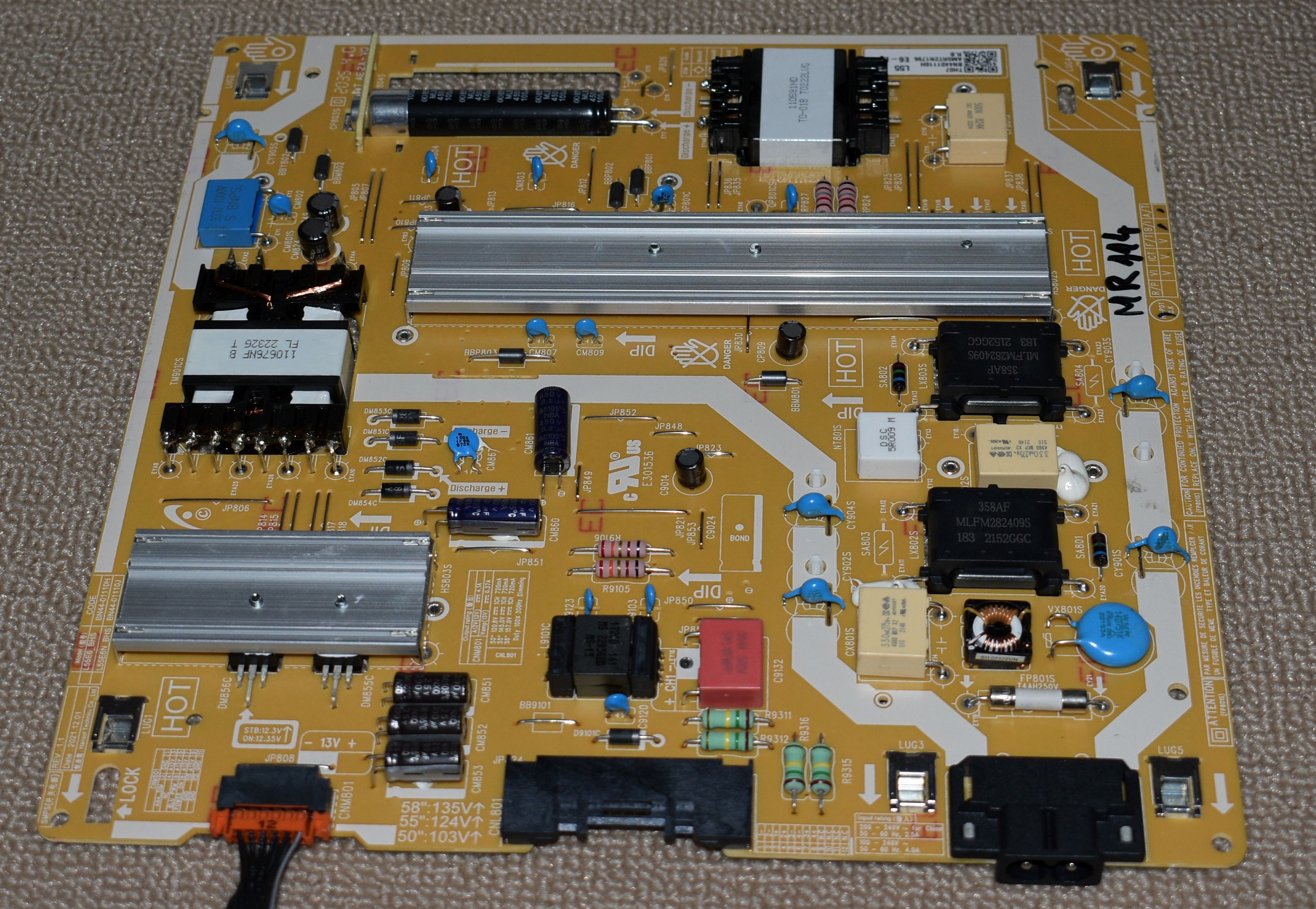 BN44-01110H = L55E6_BHS - pozitia MR114