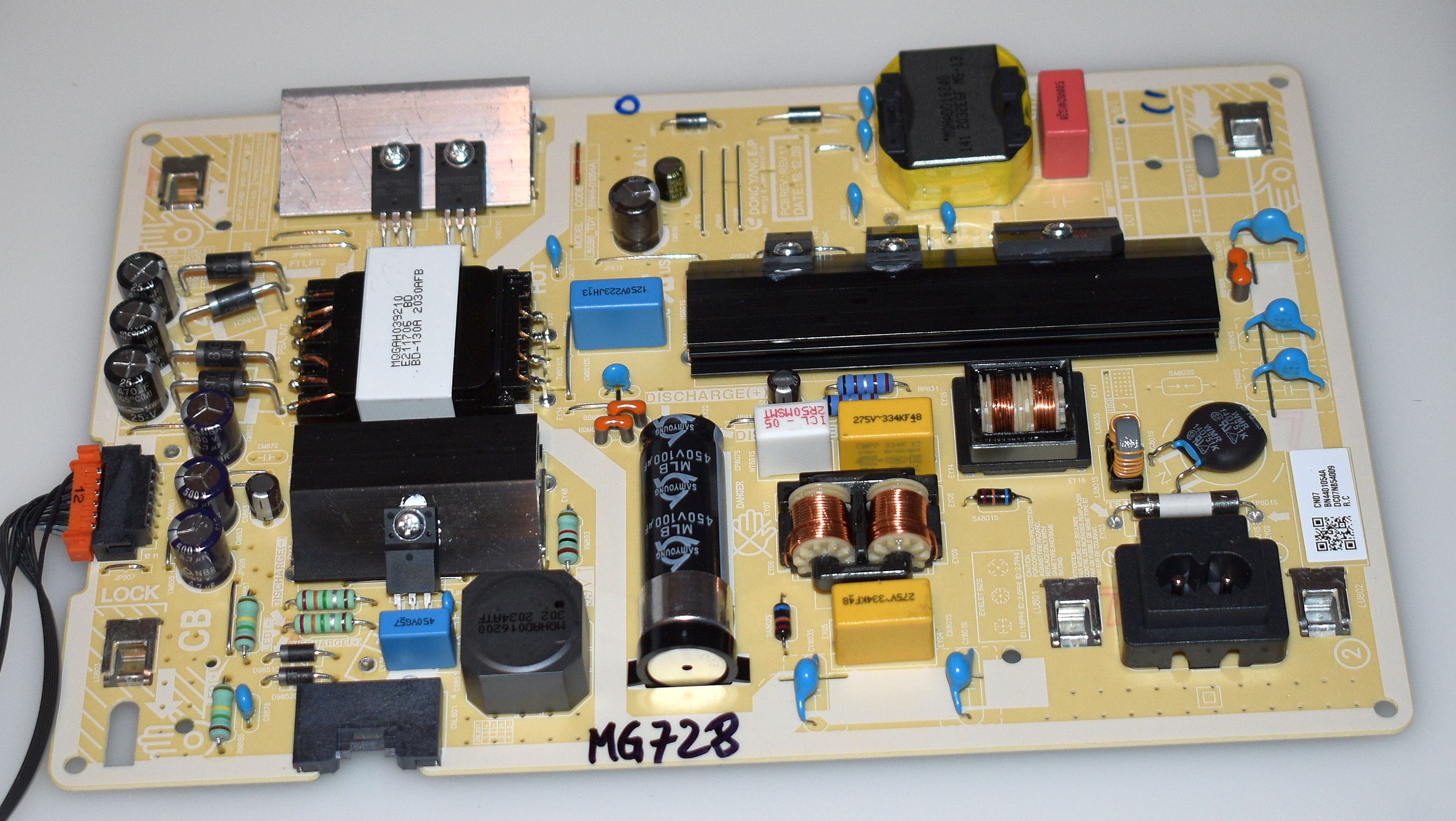 BN44-01054A = L55S6_TDY - pozitia MG728 FL856 GG213 GG215