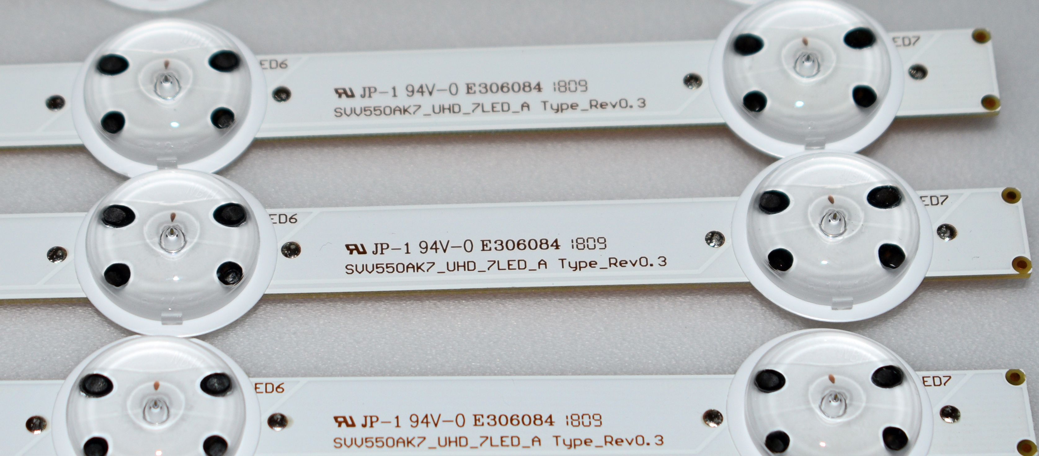 SVV550AK7_UHD_7LED_A Type_Rev0.3 + B Type - pozitia FL373